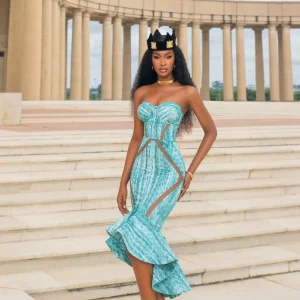 Robe de cérémonie en pagne tisse