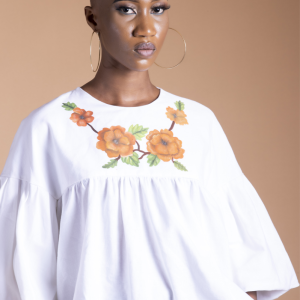 Haut en lin avec dessin en peinture