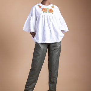 Haut et pantalon en lin avec dessin en peinture