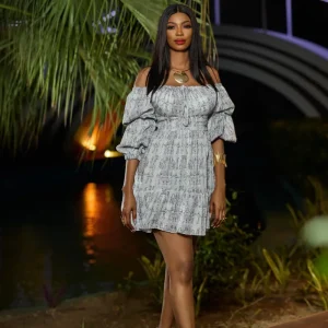 Robe courte en tissu imprimé motif Wafa – Tenue de ville