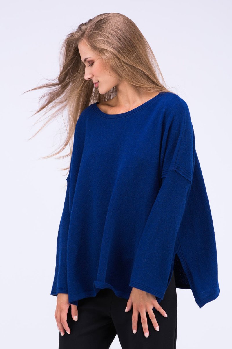 Navy blue oversized large wool sweater for women ALASKA – Image 3