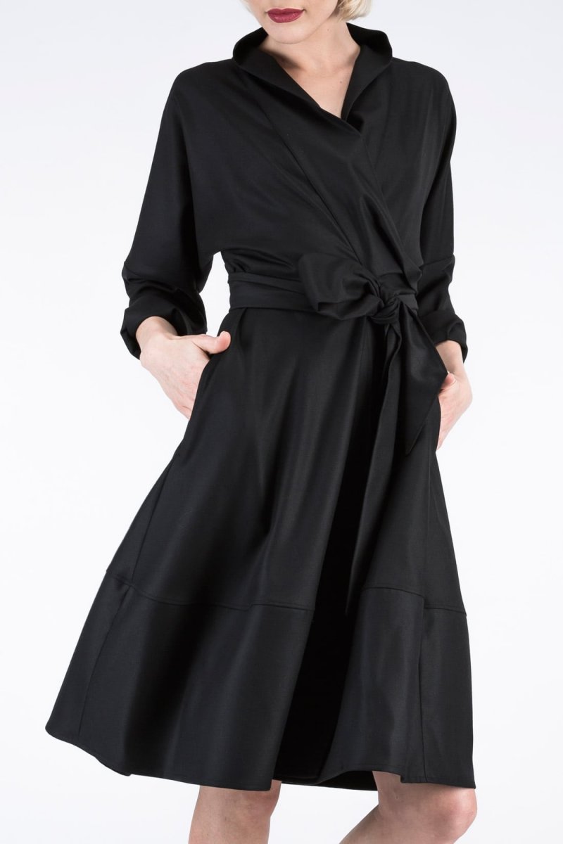 Robe manteau noir cache-cœur LAUREN – Image 2
