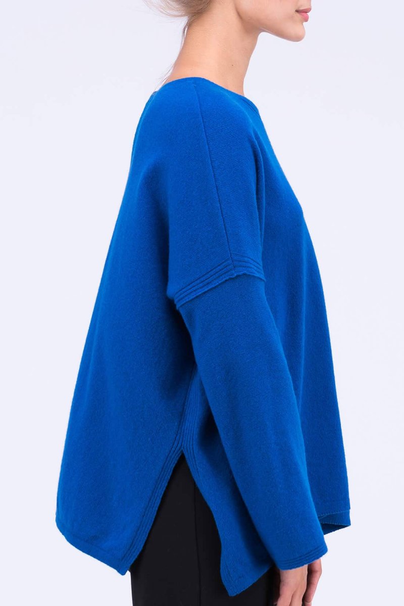 Pull bleu oversize large pour femme en laine ALASKA – Image 4