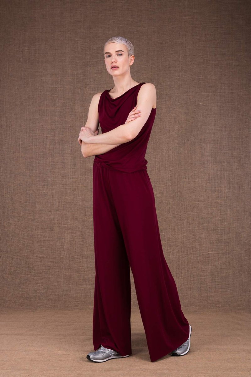 Burgundy large viscose jersey trousers for women ANANAS – Image 3