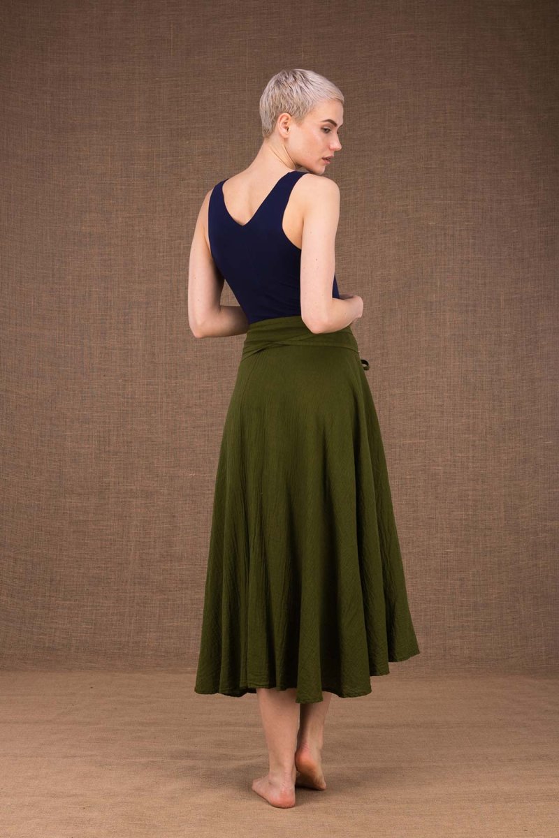 Jupe portefeuille kaki longue évasée en coton bio ARIAL – Image 4