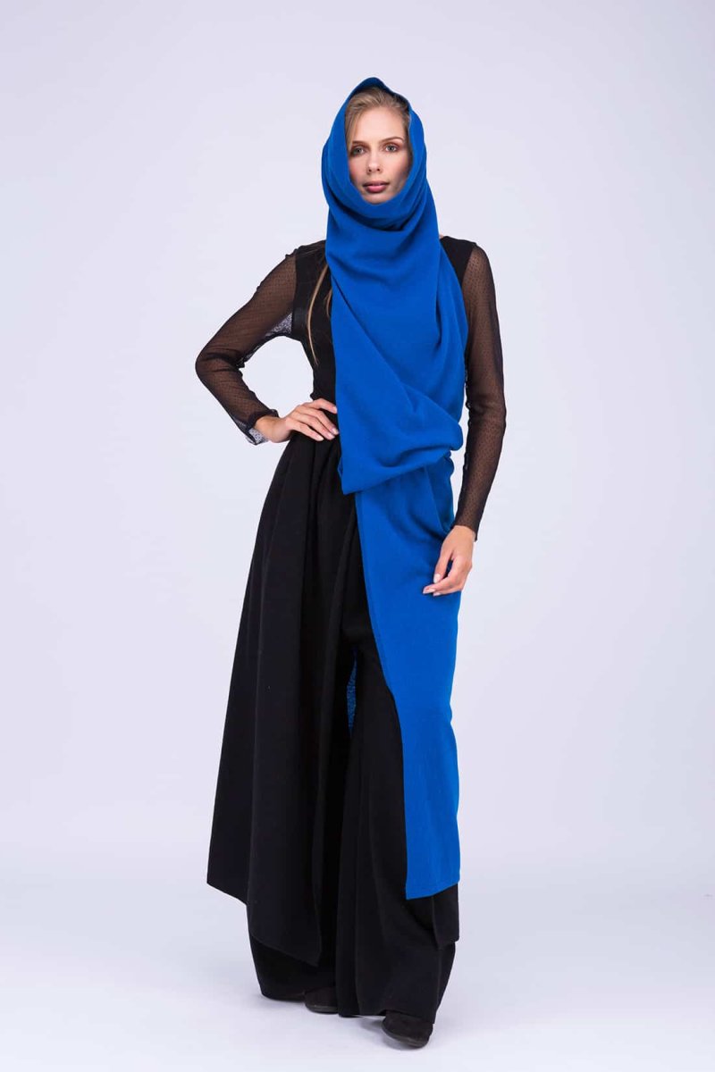 Blue large wool shawl TATRY – Image 3