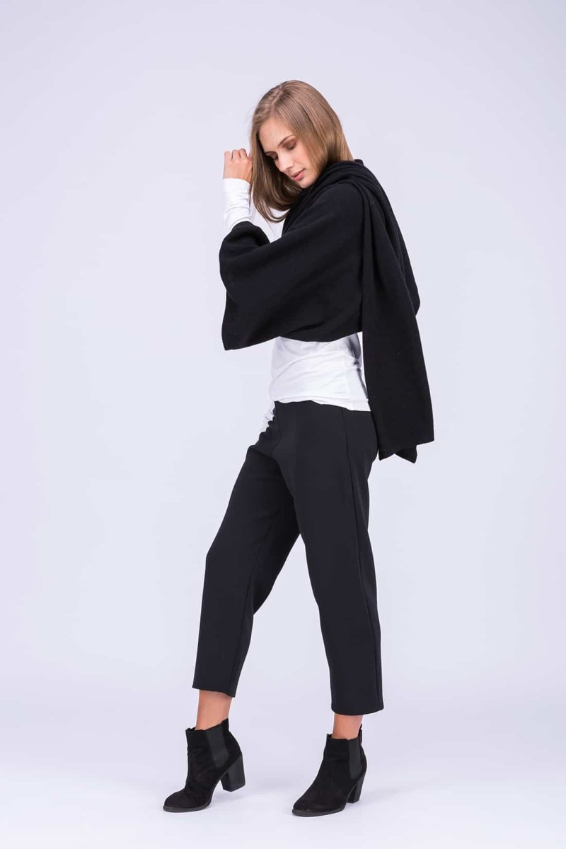 Châle noir grand en laine TATRY – Image 5