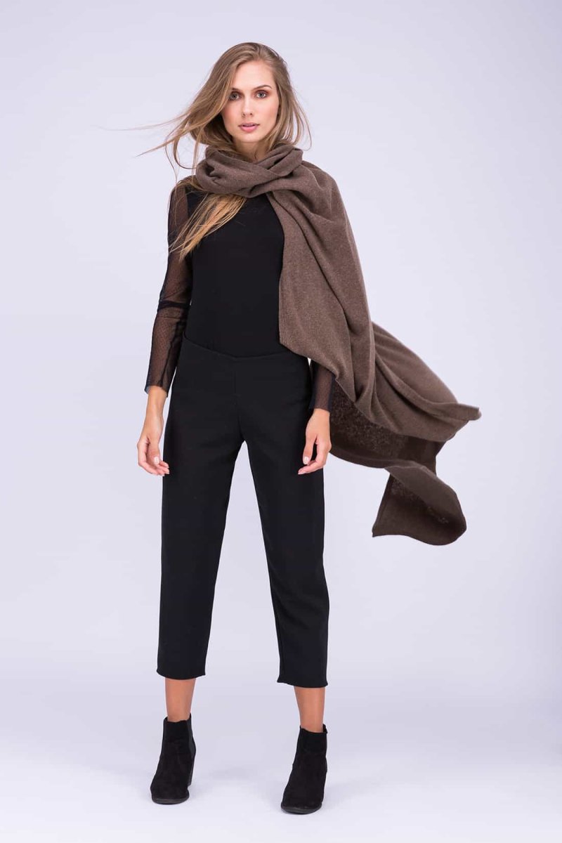 Châle marron grand en laine TATRY – Image 3