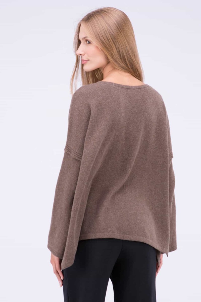 Brown oversized large wool sweater for women ALASKA – Image 4