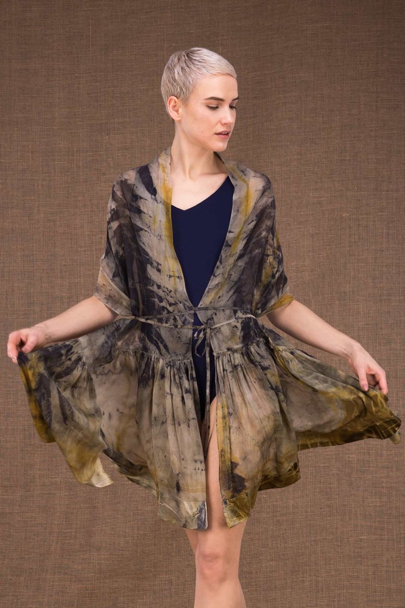 Châle kaki en soie imprimée BORA-BORA – Image 3