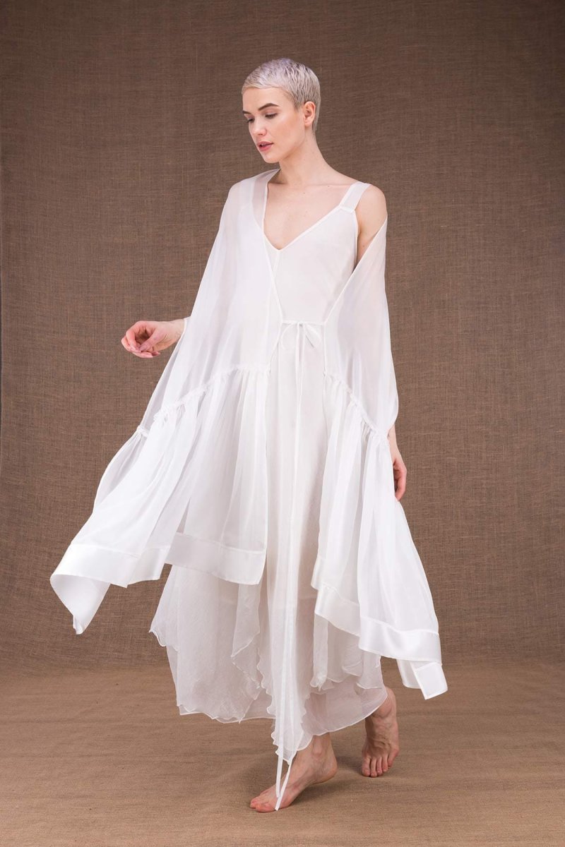 Châle tunique blanc en soie BORA – Image 5