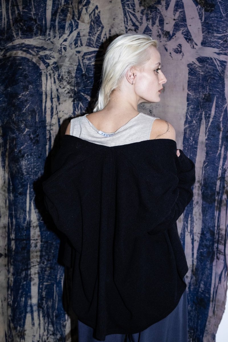 Black wool cardigan for women LOLA – Image 5