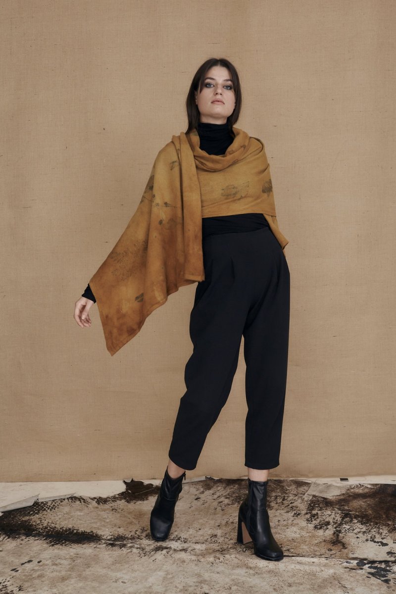 Châle marron grand en laine imprimée CURCUMA – Image 3