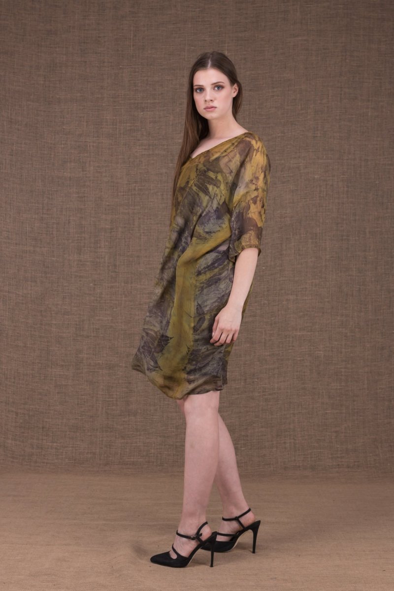 Robe tunique kaki en soie imprimée DAISY – Image 4
