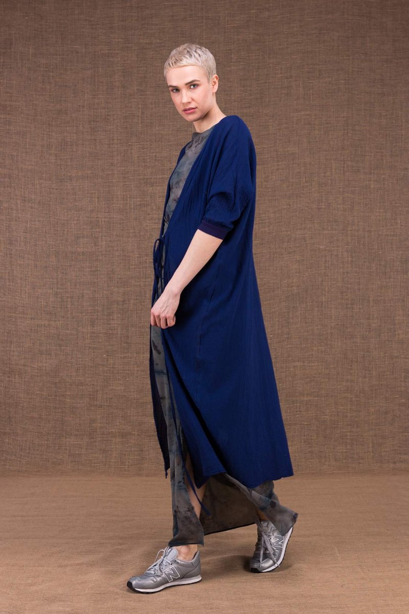 Navy blue long organic cotton gauze jacket for women GOBI – Image 4