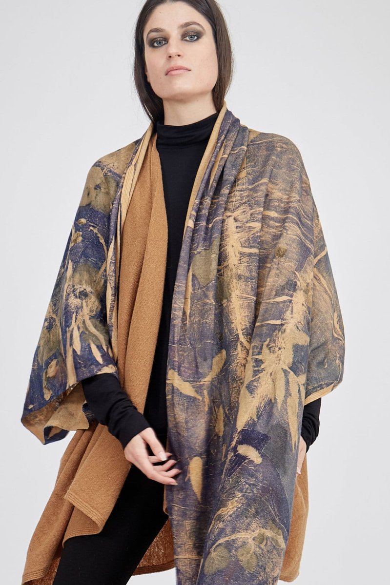 Blue large printed wool shawl GIVRE