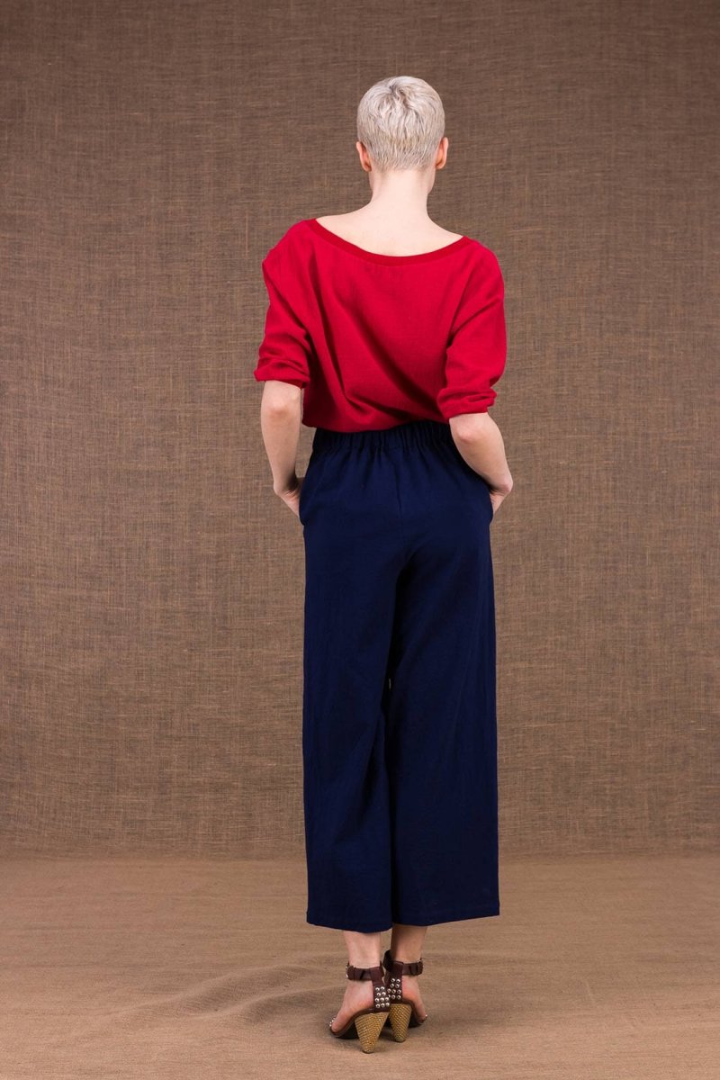 Pantalon bleu marine large en coton bio pour femme HALNY – Image 5