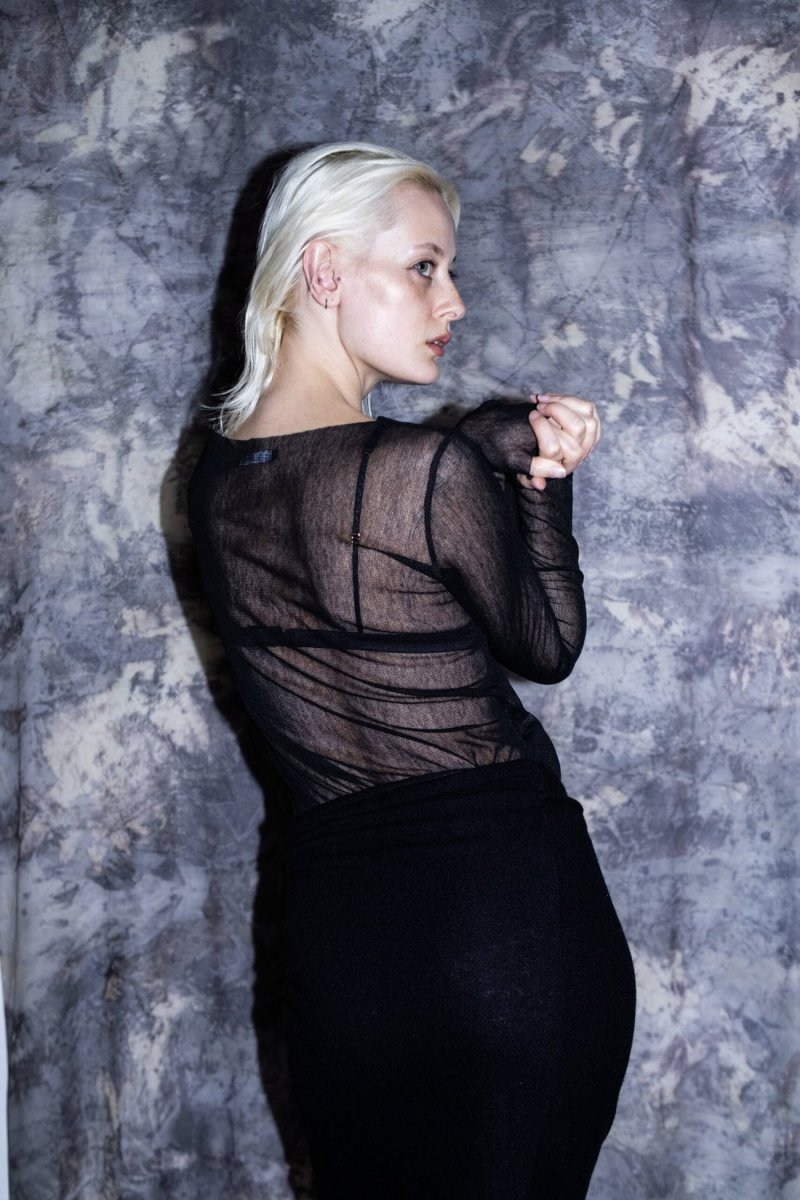 Haut noir en résille pour femme MAMBO – Image 4