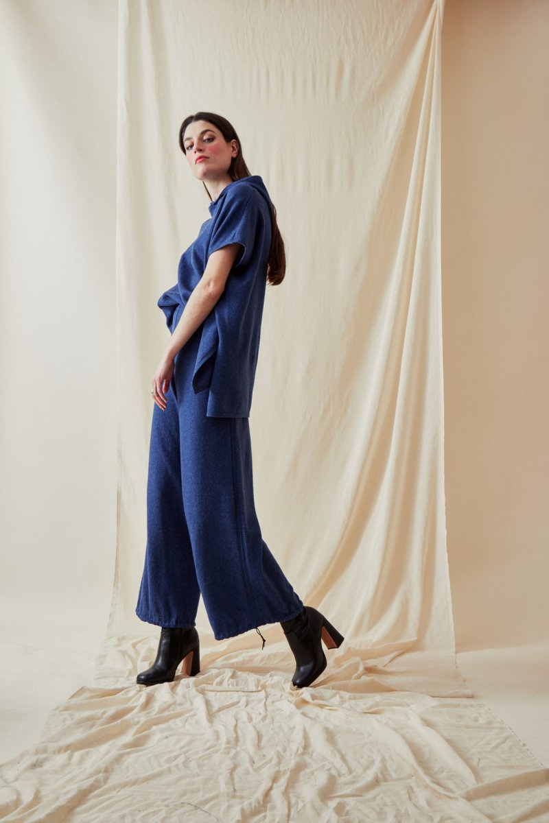 Jogging bleu en laine pour femme KOS – Image 3