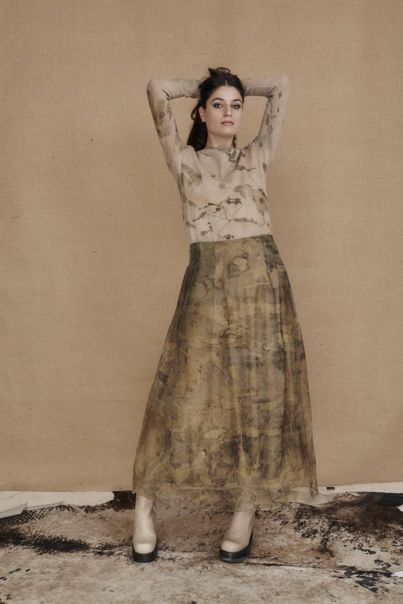 Jupe kaki longue évasée en organza de soie imprimée VENEZIA – Image 2