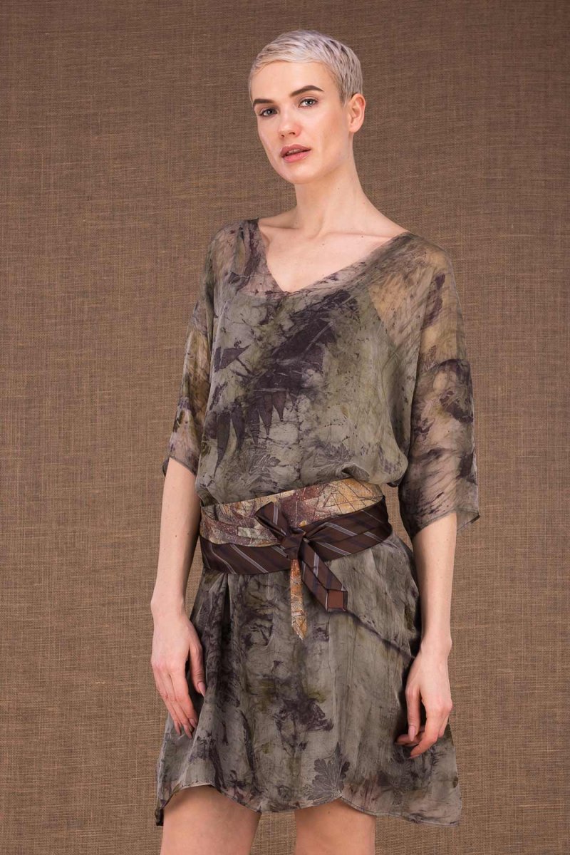 Robe tunique kaki en soie imprimée LAUBE
