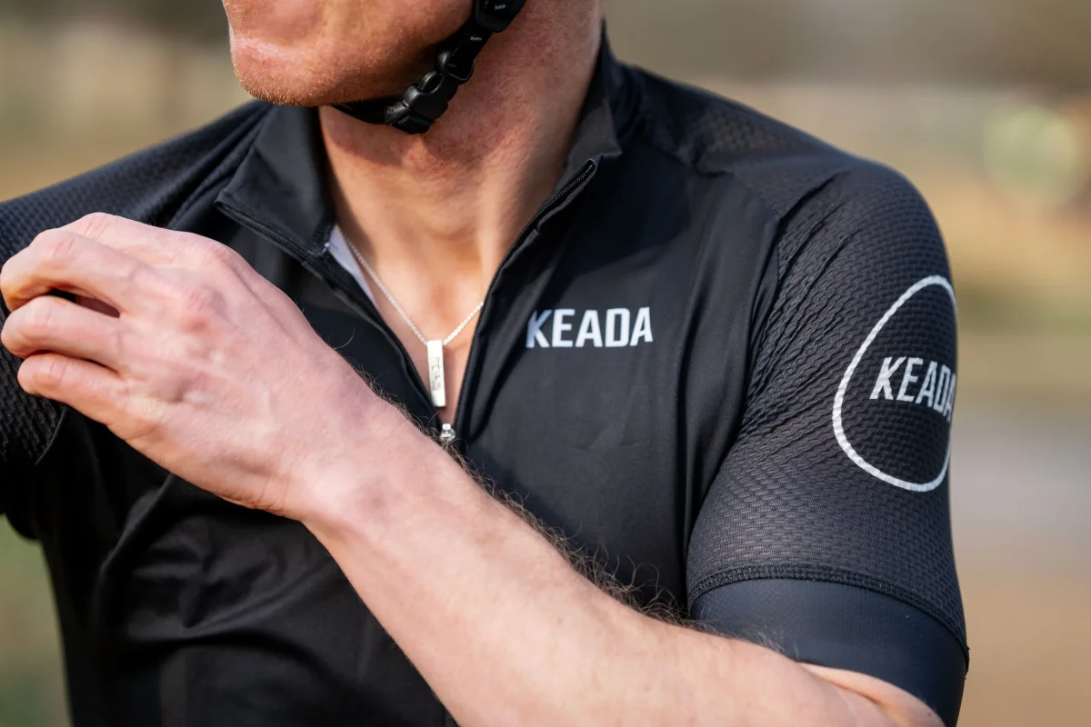 Men's Essential Short Sleeved Cycling Jersey - Black – Image 3