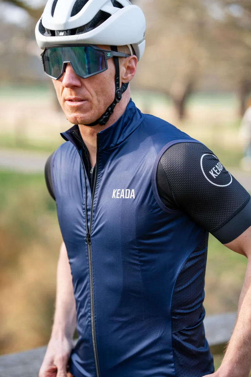 Men's Essential Cycling Gilet - Navy – Image 3