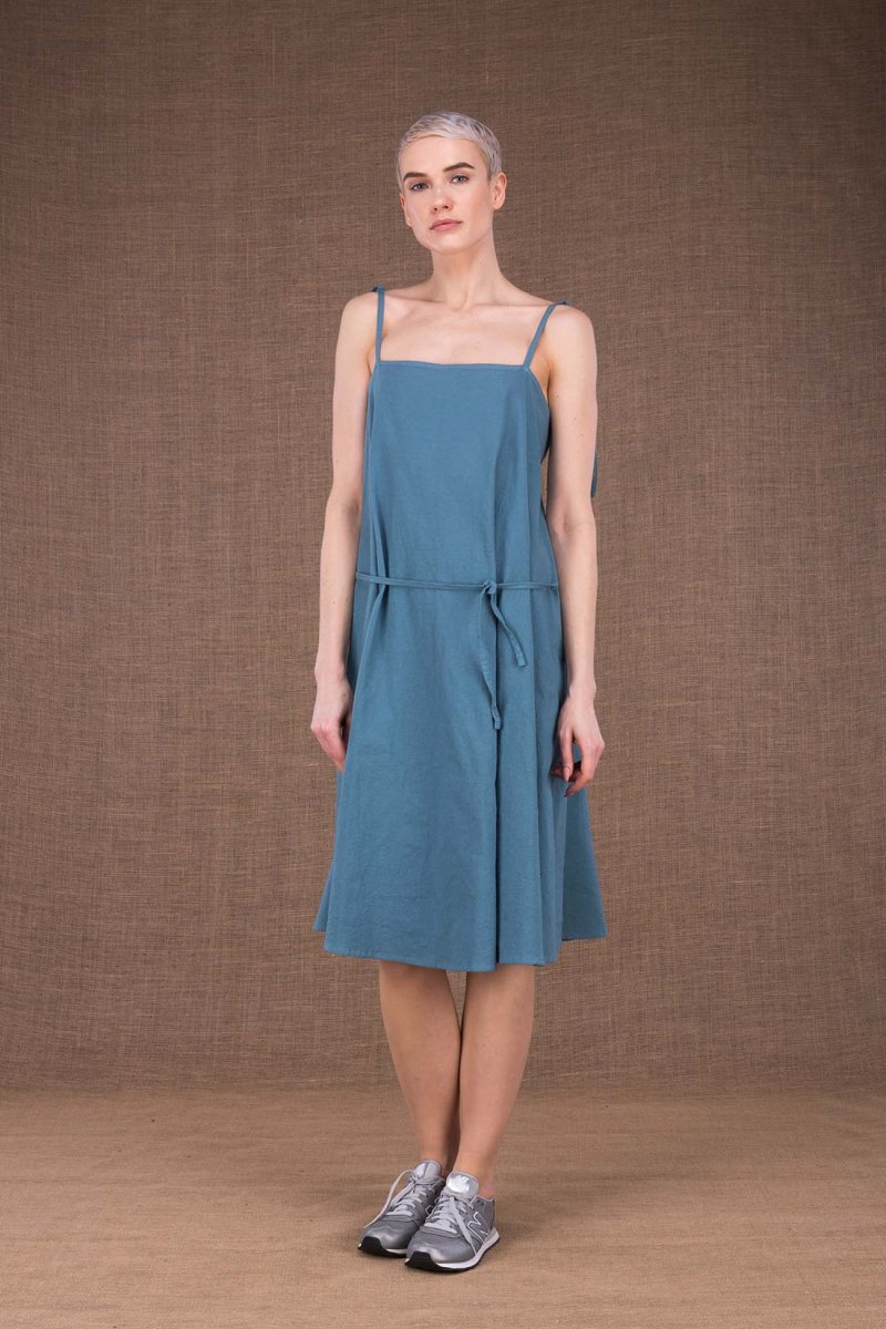 Robe bleu clair courte dos nu en coton bio MA COURTE – Image 3