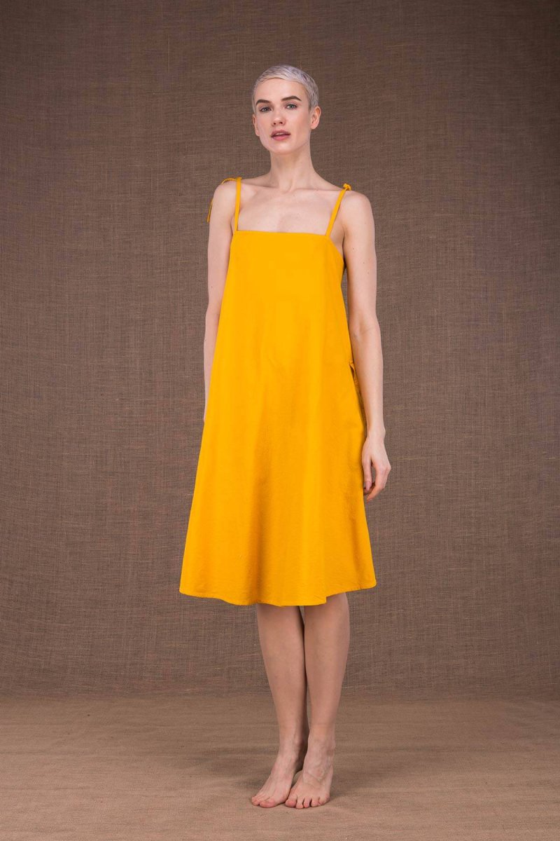 Yellow short backless organic cotton dress MA COURTE – Image 3