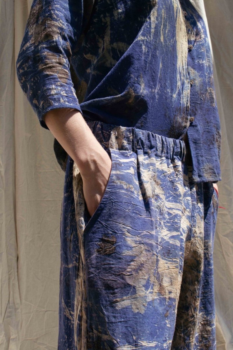 Blue large printed organic cotton pants for woman TRIBAL – Image 6