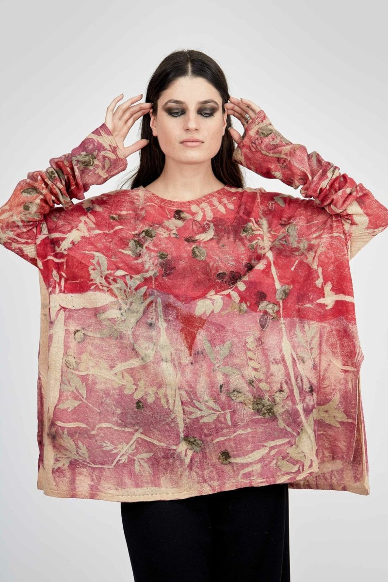 Red large printed wool sweater for women FLEUR – Image 2