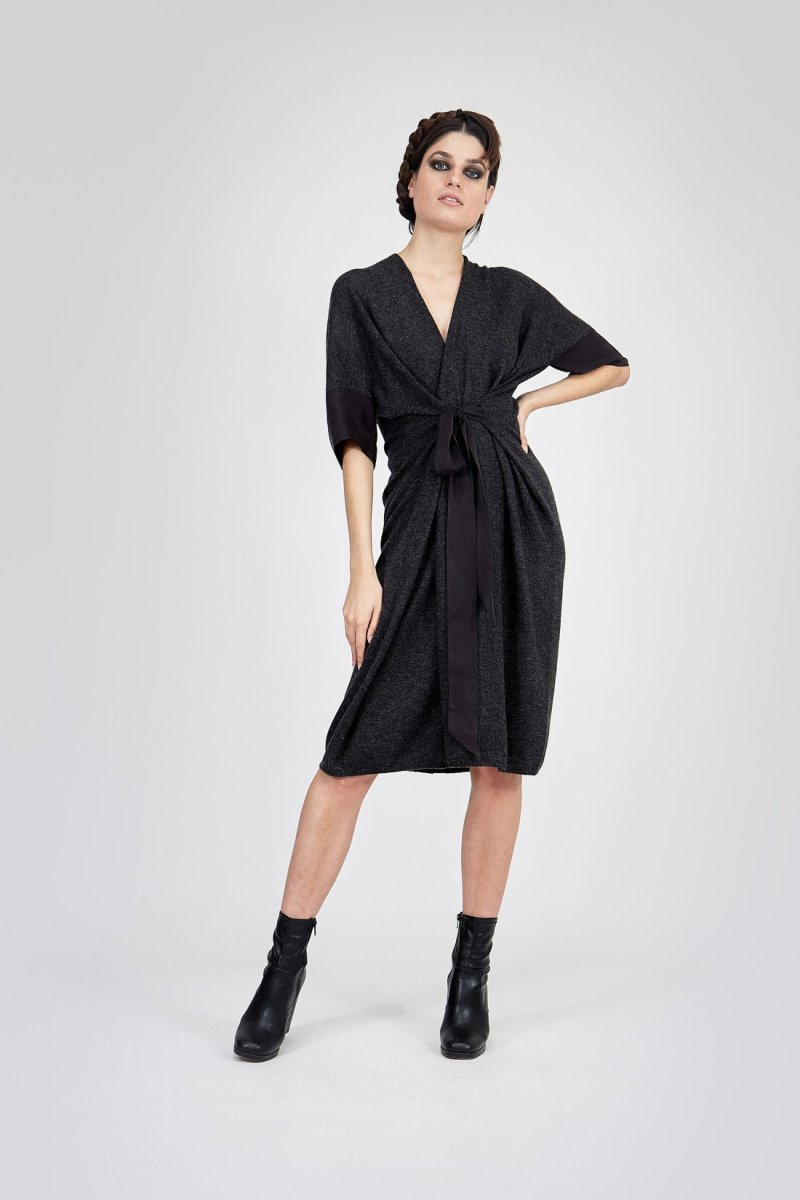 Robe gris anthracite cache-cœur en cachemire DEBORAH