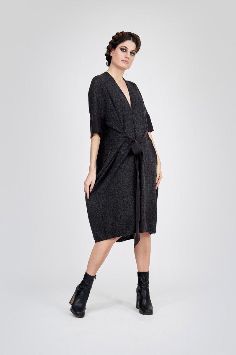 Robe gris anthracite cache-cœur en cachemire DEBORAH – Image 6