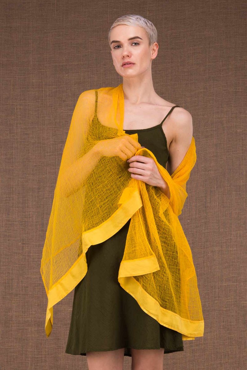 Yellow organic cotton gauze shawl SIRRO