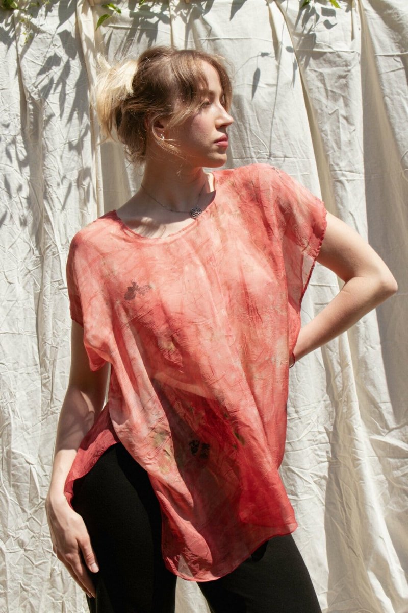 Hand-printed pink silk t-shirt ROSE – Image 3