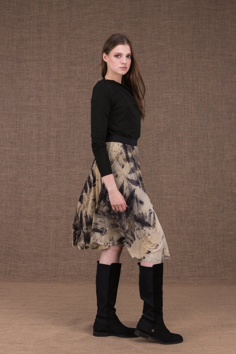 Beige black mid length flared printed viscose jersey skirt VIKA – Image 2