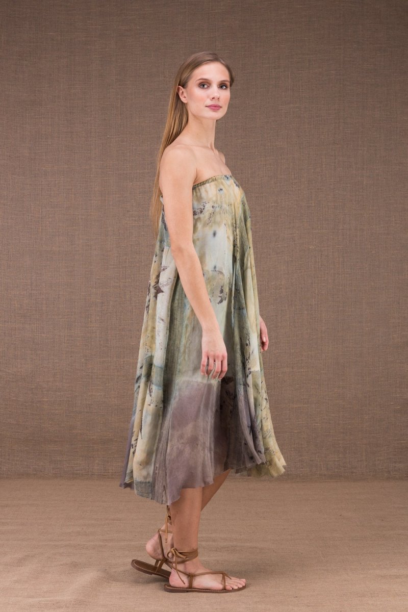 Robe kaki évasée mi longue en soie et coton bio imprimé WANDA – Image 5