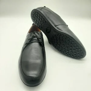 CHAUSSURES TOD'S AVEC LACET