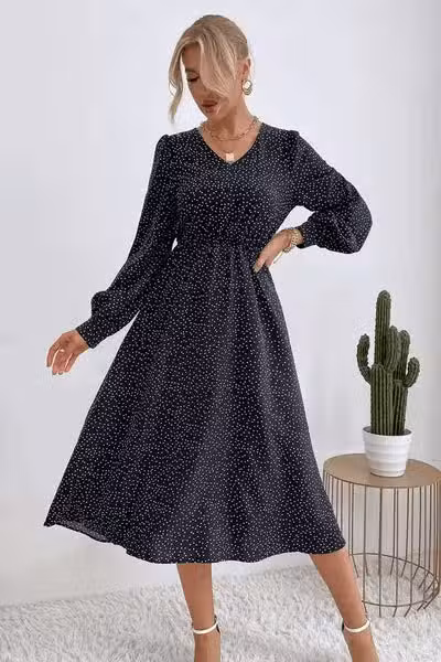 Robe Noire élégante Et Champêtre